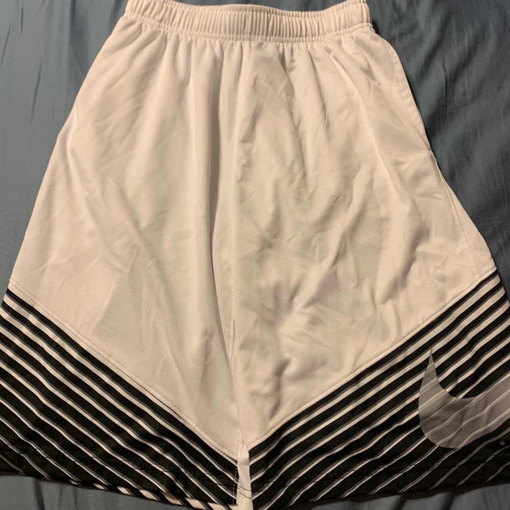 Nike elite shorts